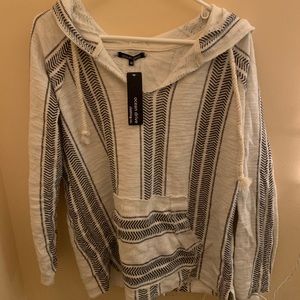 drug rug black and white patterned brand new